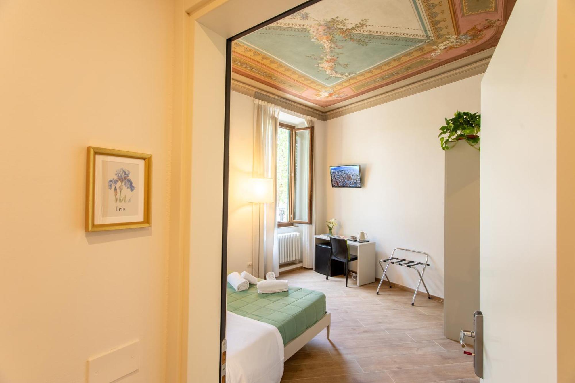 Bed and Breakfast Residenza Bellieri Флоренция Экстерьер фото